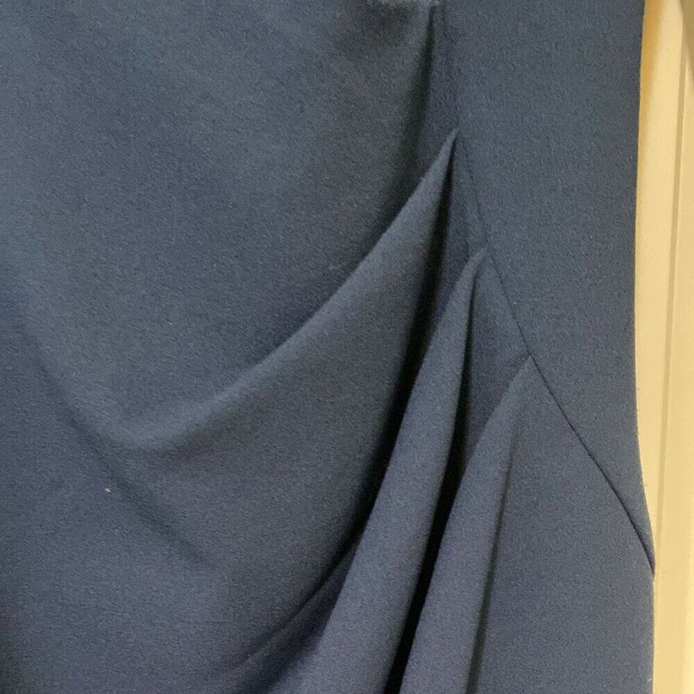 V-neck dress with sleeves by N x D - Picture 3 of 7